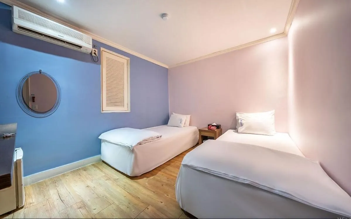 Sinchon Gaon Hostel Seoul