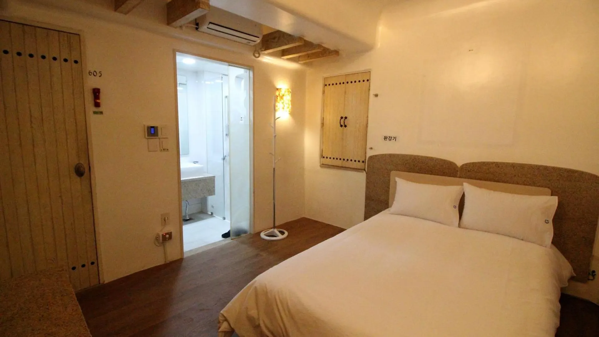 Sinchon Gaon Hostel Seoul